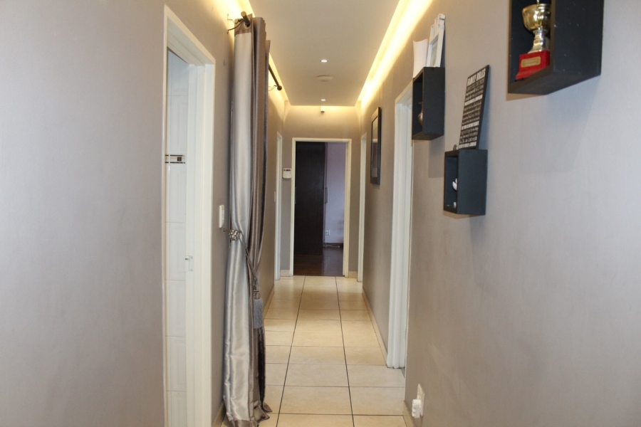 4 Bedroom Property for Sale in Soneike Western Cape